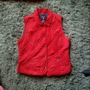 443. button quilted puff vest
